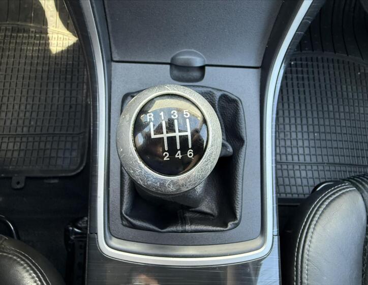 Mazda 6 16