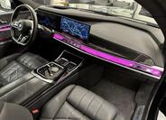 BMW i7 8