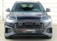Audi Q8 2
