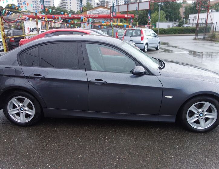 BMW Řada 3 6