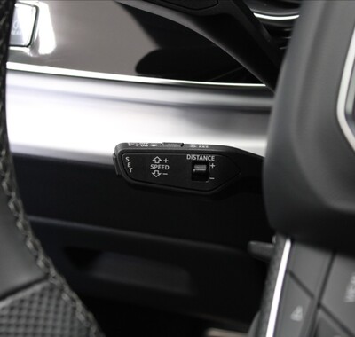 Audi Q8 21