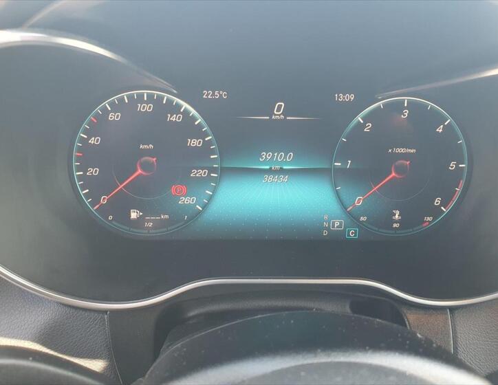 Mercedes-Benz GLC 7