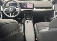 BMW X1 8