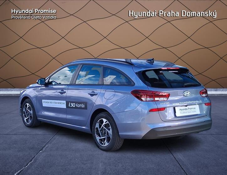 Hyundai i30 4