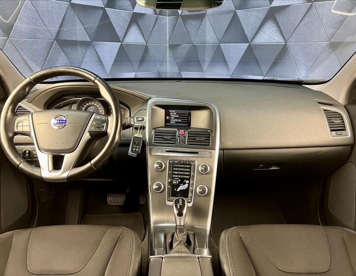 Volvo XC60 9