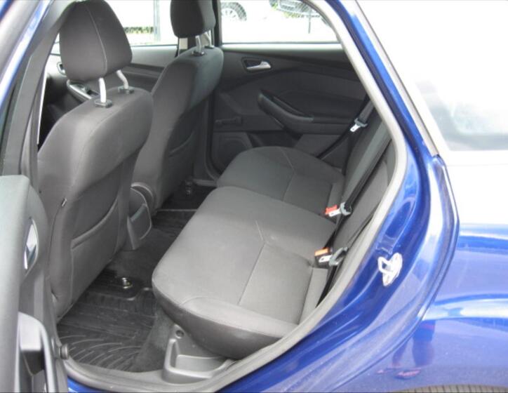 Ford Focus 8