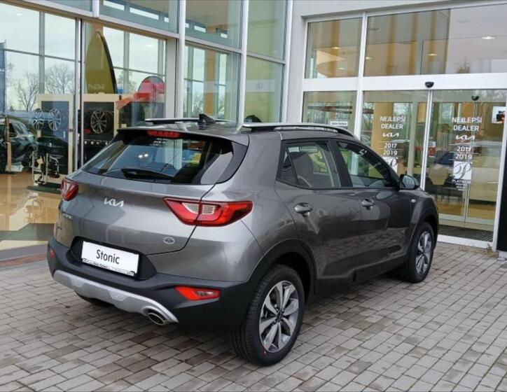 KIA Stonic 3
