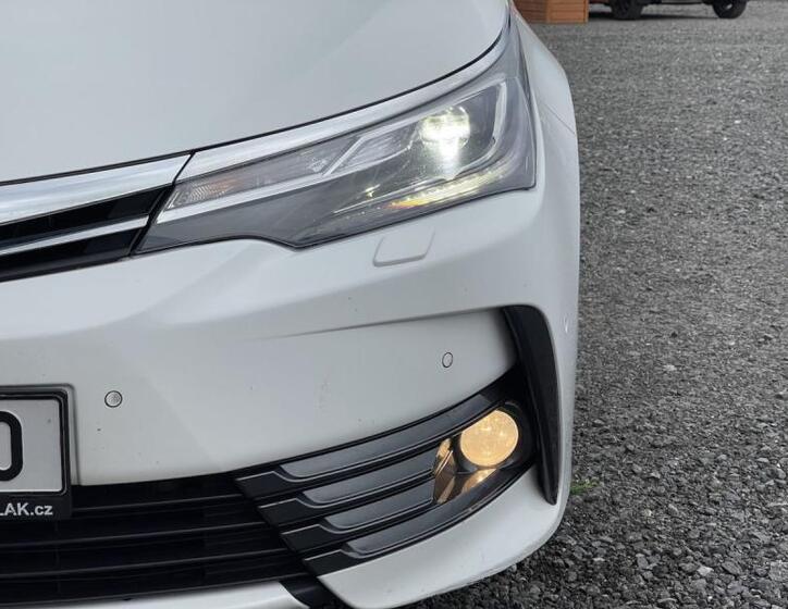 Toyota Corolla 7