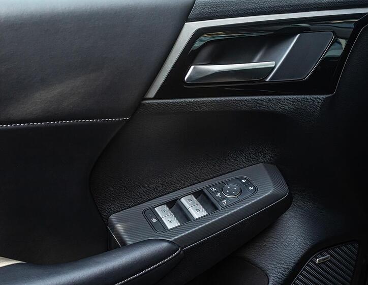 Mitsubishi Outlander 11