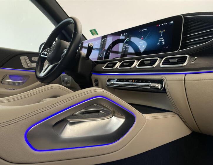 Mercedes-Benz GLE 16
