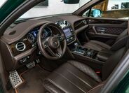 Bentley Bentayga 13