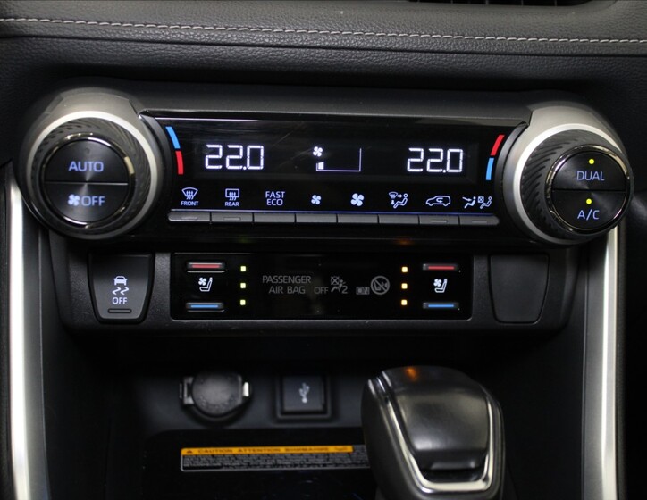 Toyota RAV4 16