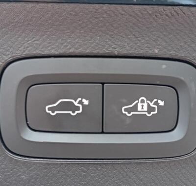 Volvo XC90 12