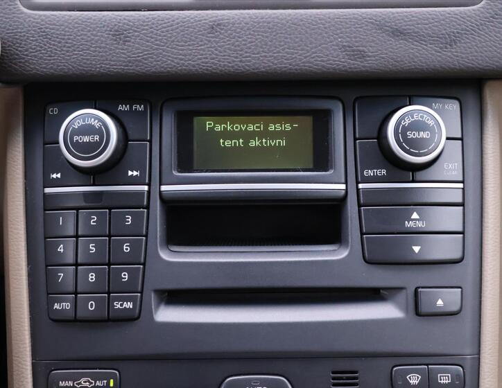 Volvo XC90 21