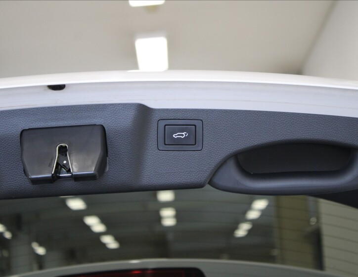 Hyundai Santa Fe 29