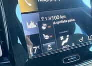 Volvo XC40 10
