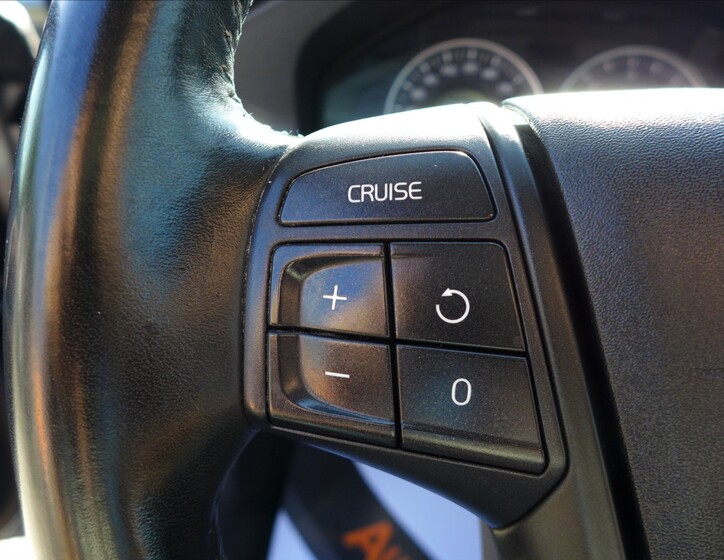 Volvo XC70 18