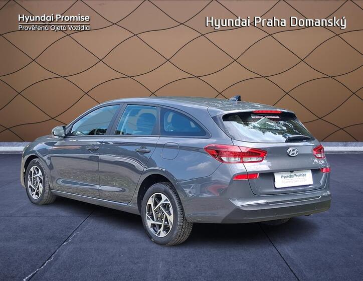 Hyundai i30 4