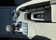 Mercedes-Benz SL 25