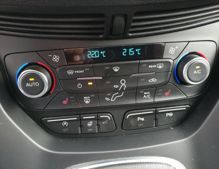 Ford Kuga 12