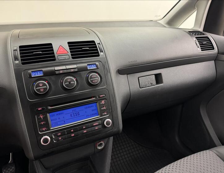 Volkswagen Touran 12