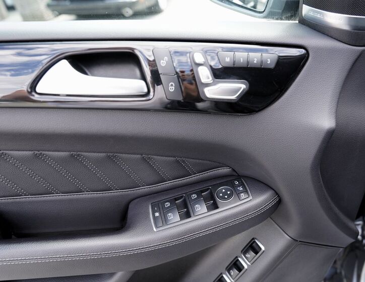 Mercedes-Benz GLS 14