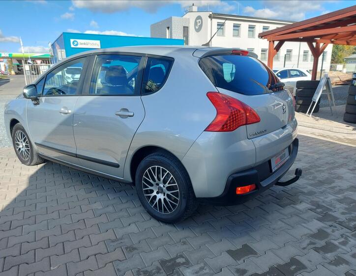 Peugeot 3008 7