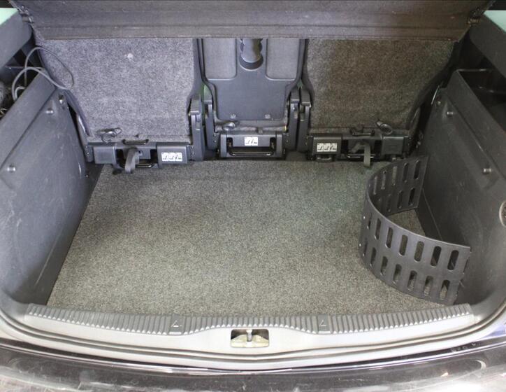 Škoda Roomster 8