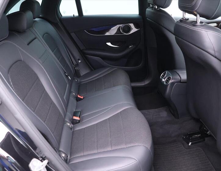 Mercedes-Benz GLC 14