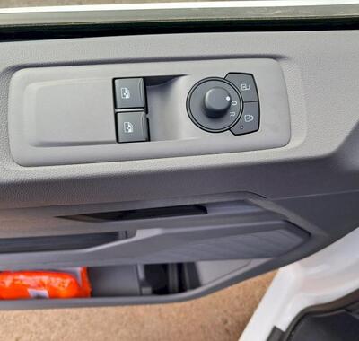 Volkswagen Transporter 16