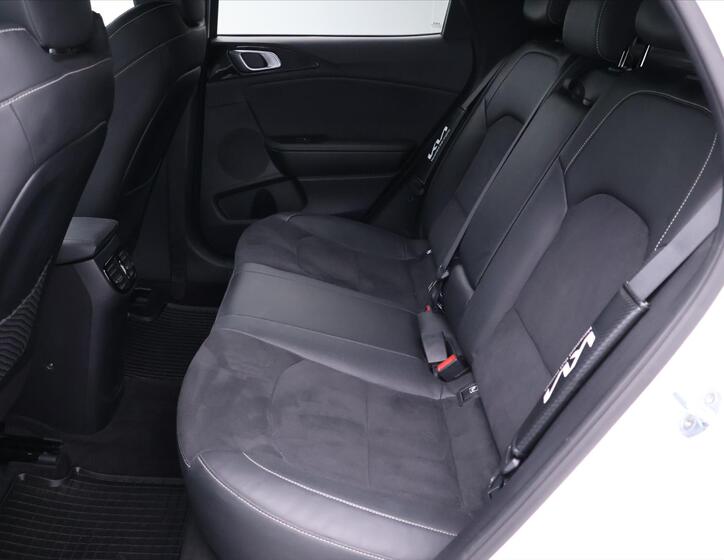 KIA XCeed 16