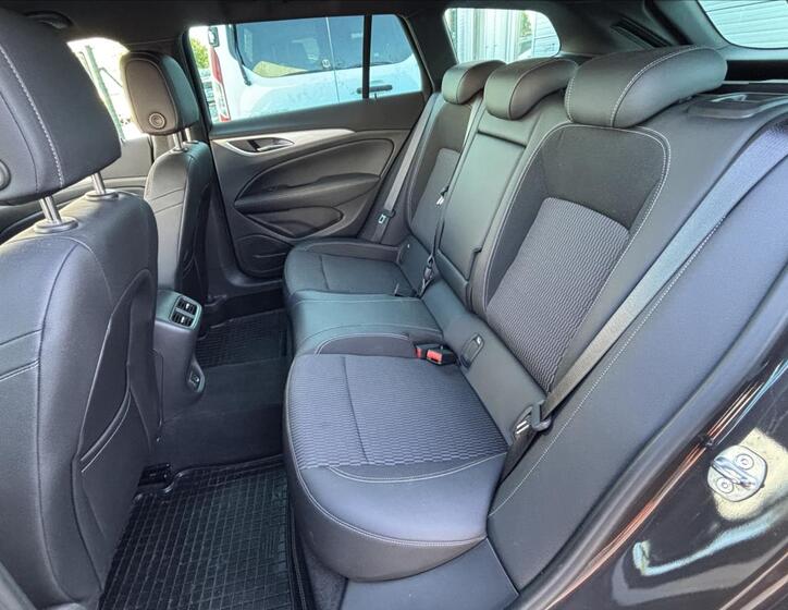 Opel Insignia 18