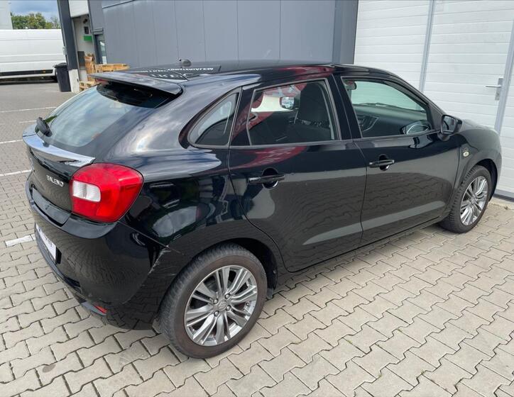 Suzuki Baleno 4