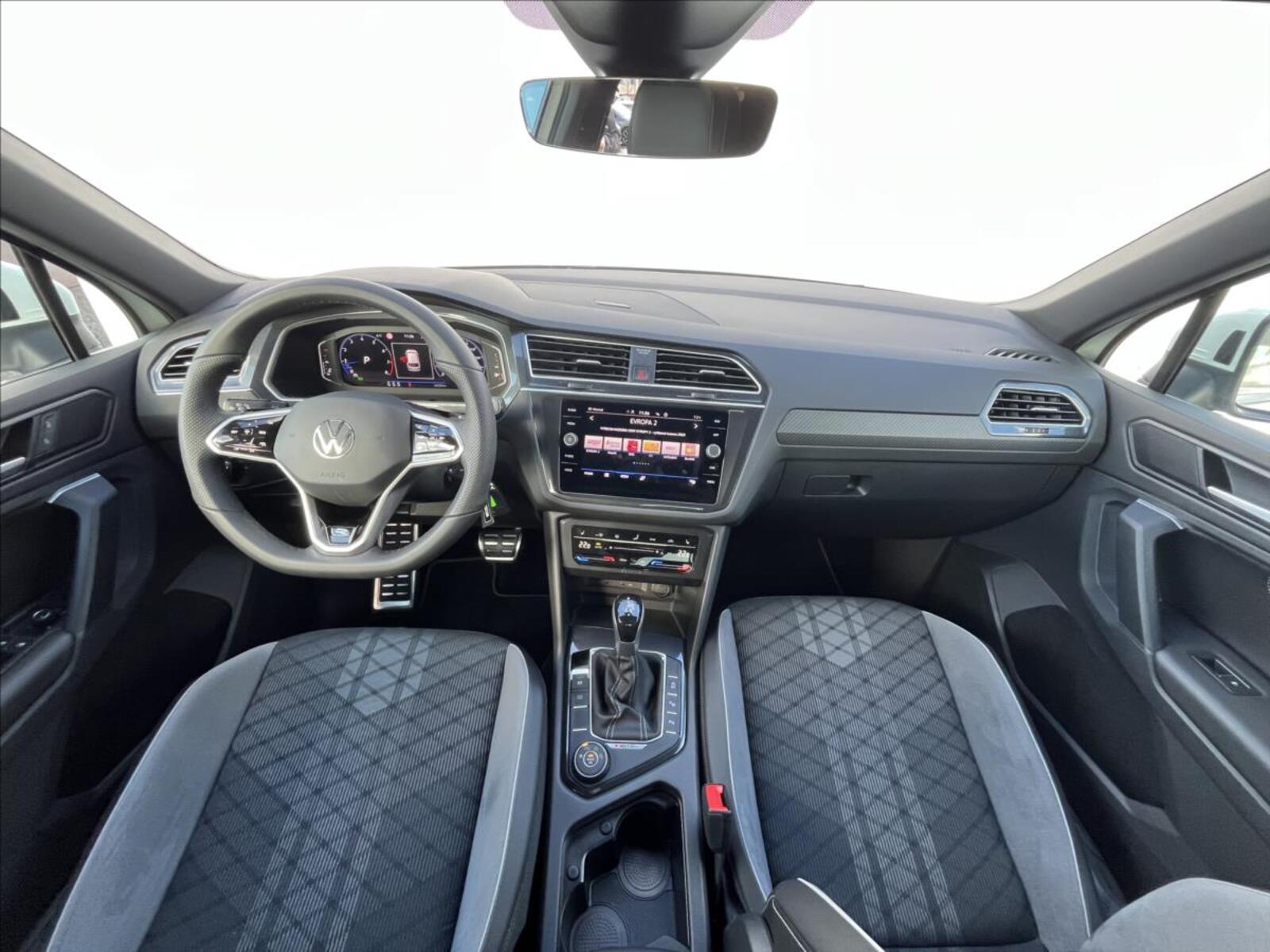 Volkswagen Tiguan 5