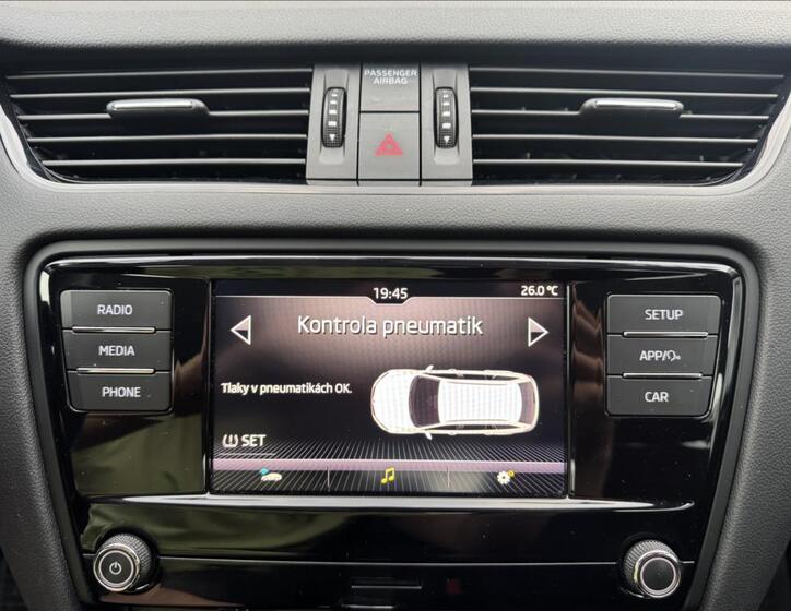 Škoda Octavia 44
