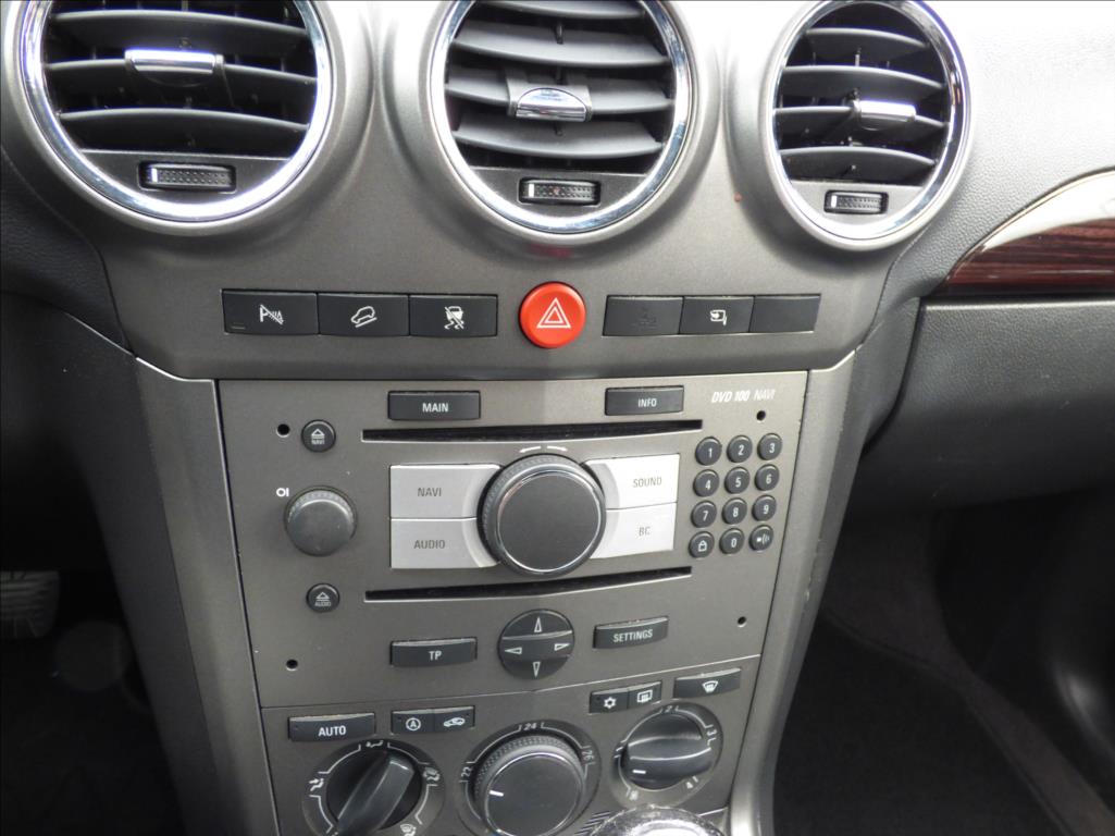 Opel Antara
