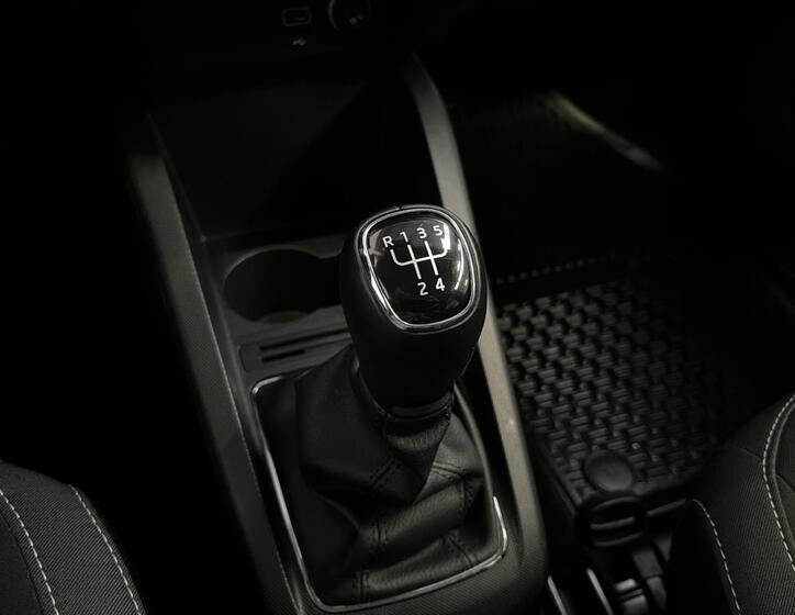 Škoda Fabia 16