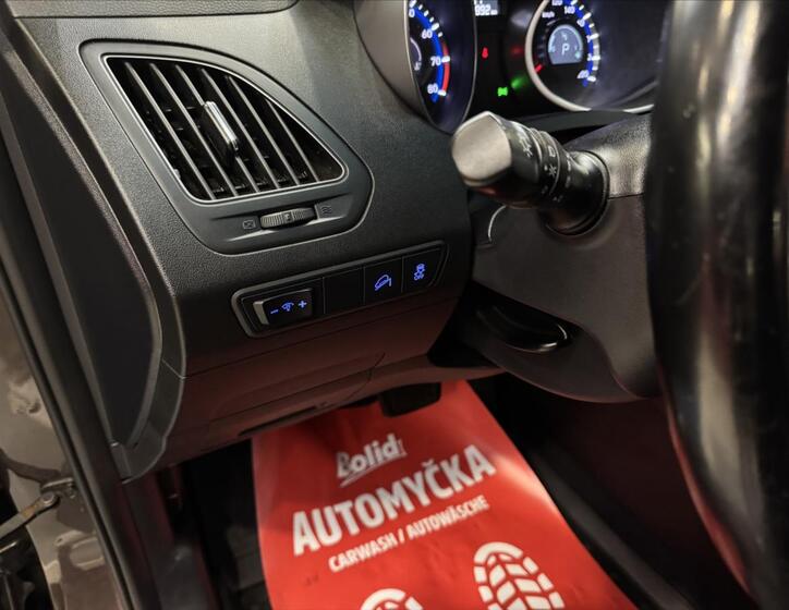 Hyundai ix35 17