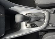 Toyota Yaris 8