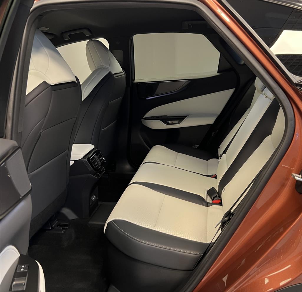 Lexus NX 450h plus