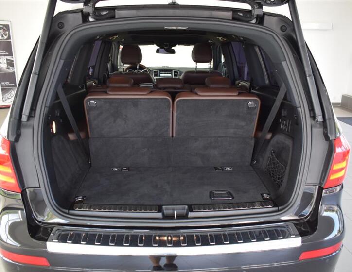 Mercedes-Benz GLS 21