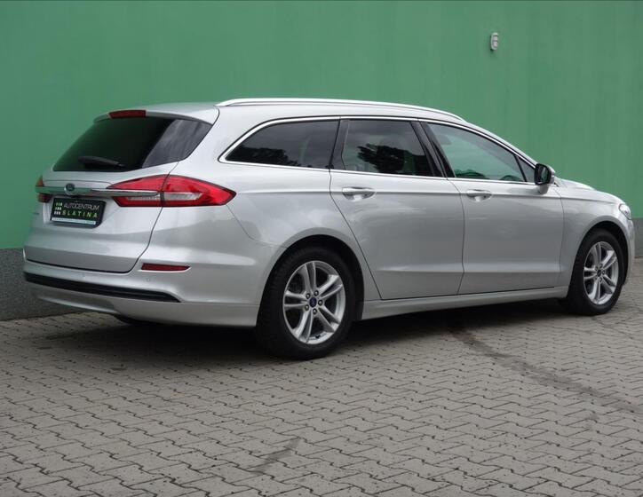 Ford Mondeo 7