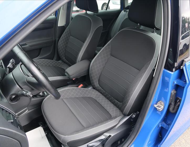 Škoda Fabia 10