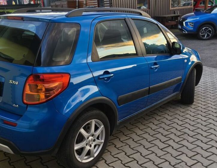 Suzuki SX4 4