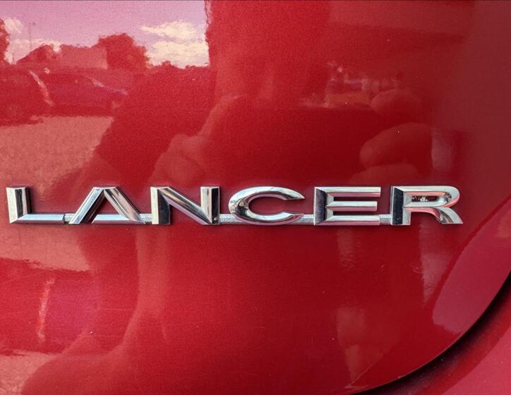 Mitsubishi Lancer 44