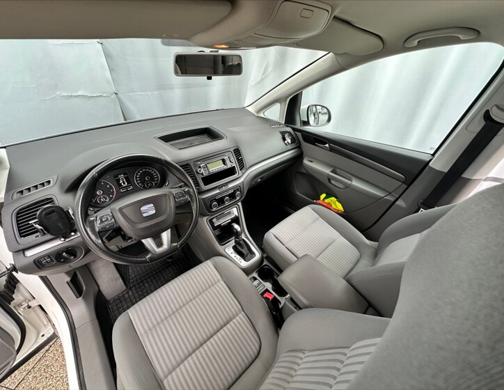 Seat Alhambra 16