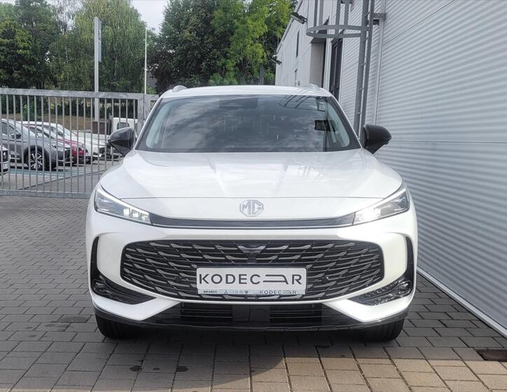 MG HS 2