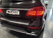 Mercedes-Benz GL 28