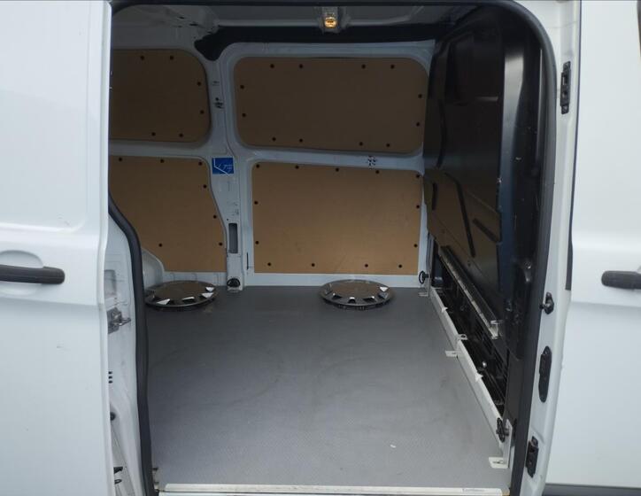 Ford Transit 14