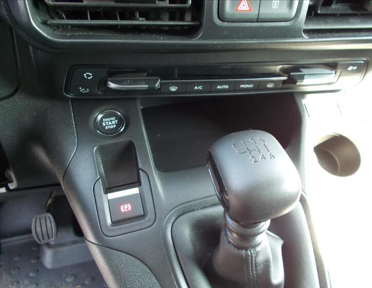 Peugeot Partner 29